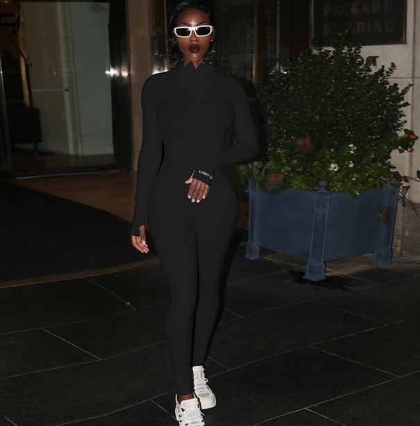 Tät jumpsuit för kvinnor A1420 svart M