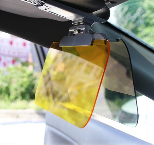 Tenda da sole per auto diurna e notturna 1