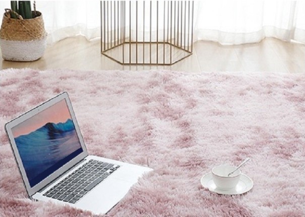 Teppich mit langem Flor 120x160 cm rosa Teppich mit langem Flor 120x160 cm rosa
