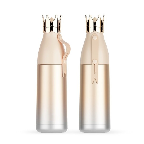 Termospullo kruunulla kultainen