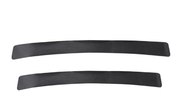 Tira de protección del borde del maletero de carbono 1