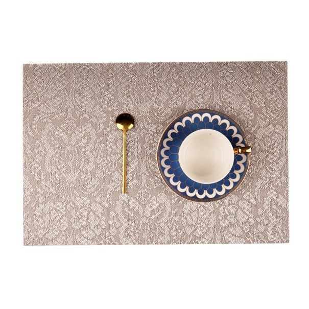 Tischdecke mit Rosenornamenten 4-tlg beige