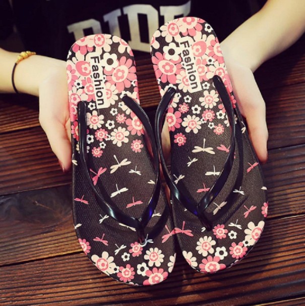 Tongs Femmes Linda noir 40