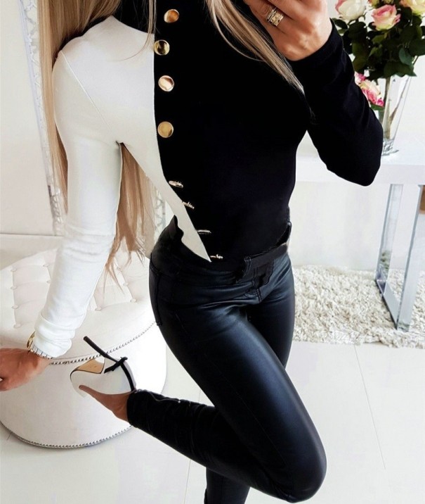 Top de mujer con botones negro L