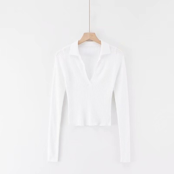 Top de mujer con cuello blanco S
