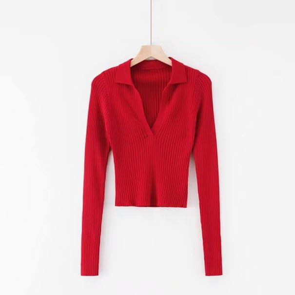 Top feminino com colarinho vermelho S