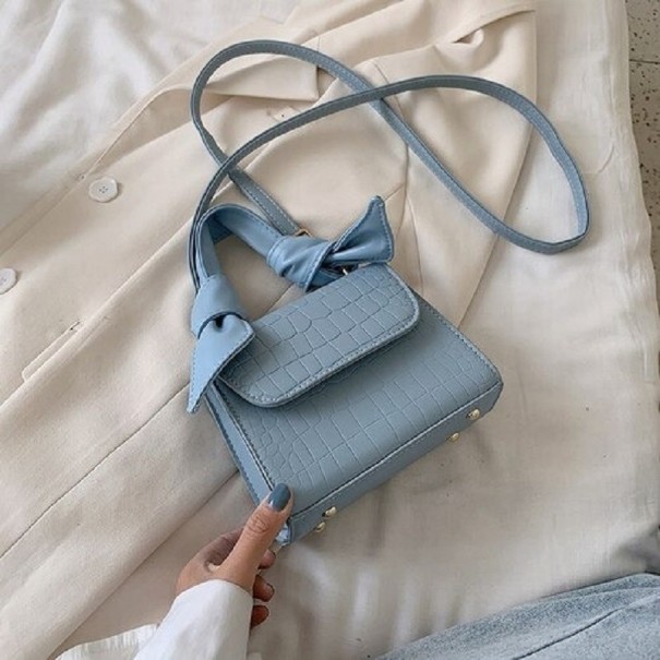 Torebka crossbody damska M1765 jasnoniebieski