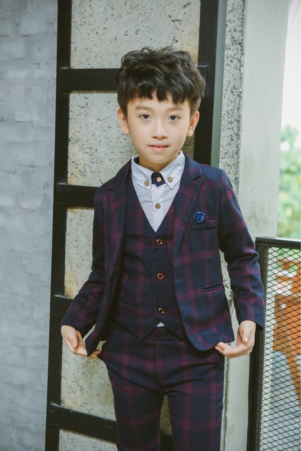 Traje de cuadros para niño B1330 azul oscuro 6