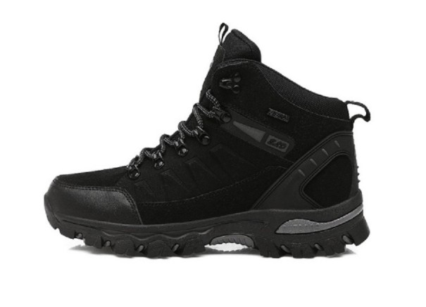 Trekking cipő fekete 44