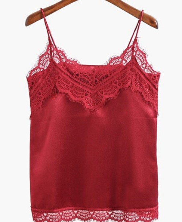 Tricou de damă cu dantelă B233 roșu