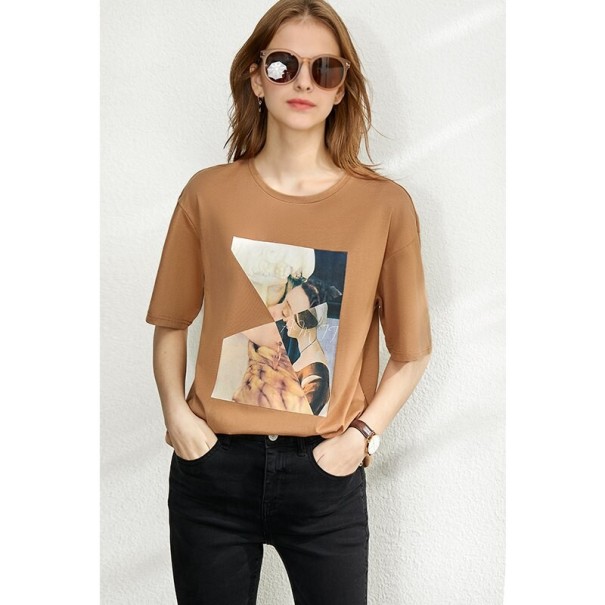 Tricou de damă cu imprimeu B287 maro deschis XS