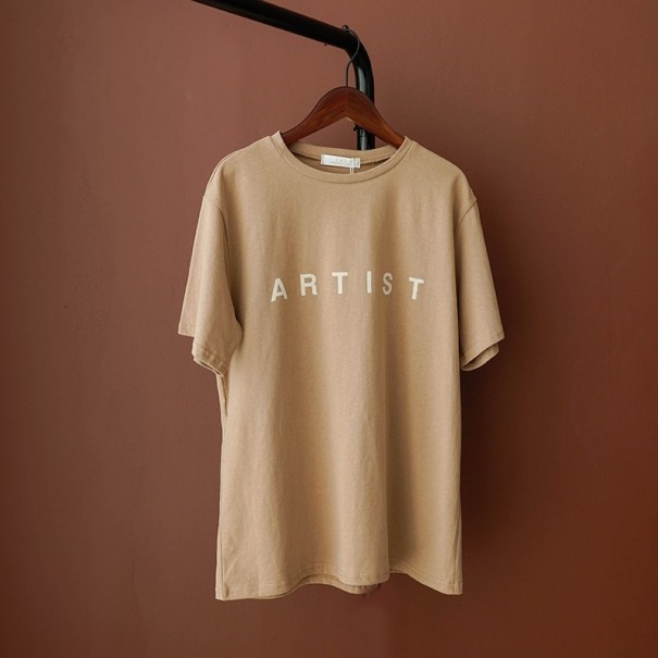 Tricou de damă cu imprimeu de artist bej