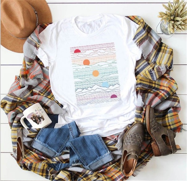Tricou de damă cu motiv de apus alb S
