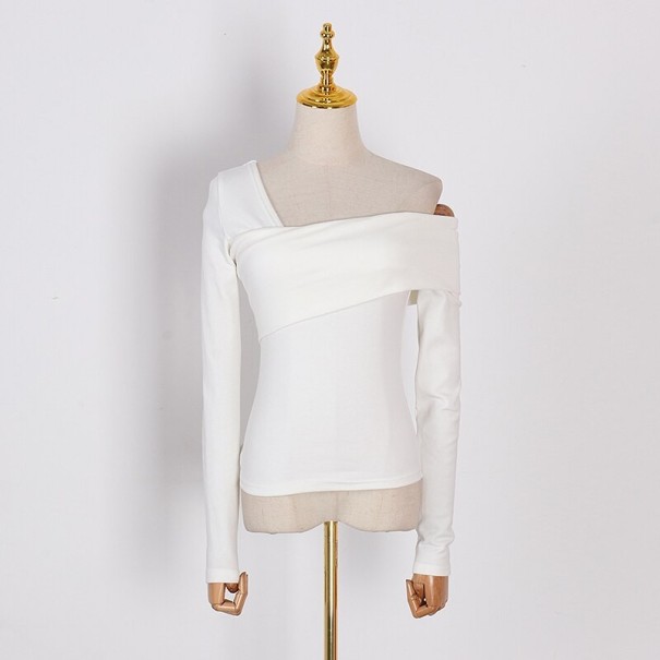 Tricou de damă cu umăr căzut A817 alb XS