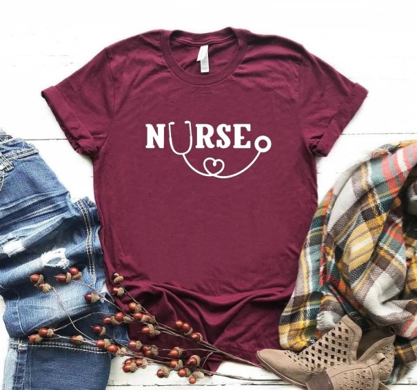 Tricou de damă pentru asistente medicale A1271 burgundy XXS