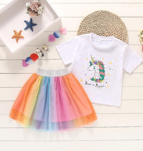 Tricou de fată cu unicorn și fustă L1436 alb 3