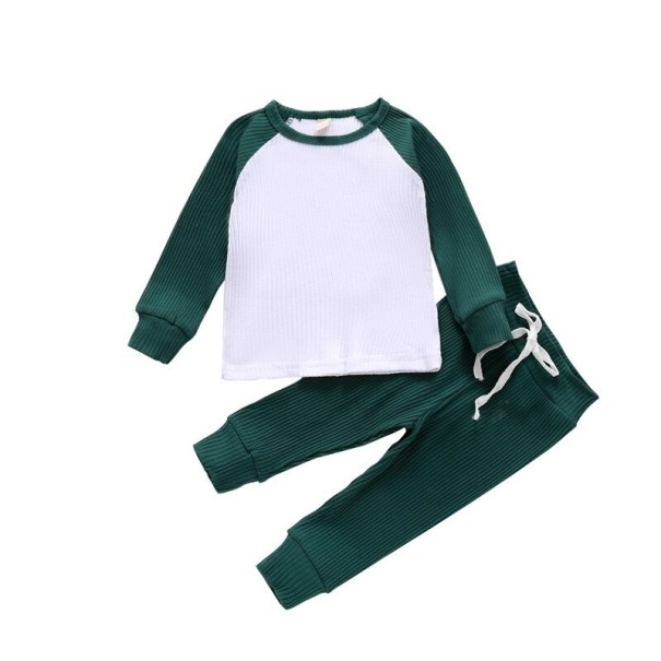 Tricou și pantaloni pentru băieți L1729 verde inchis 6-12 luni