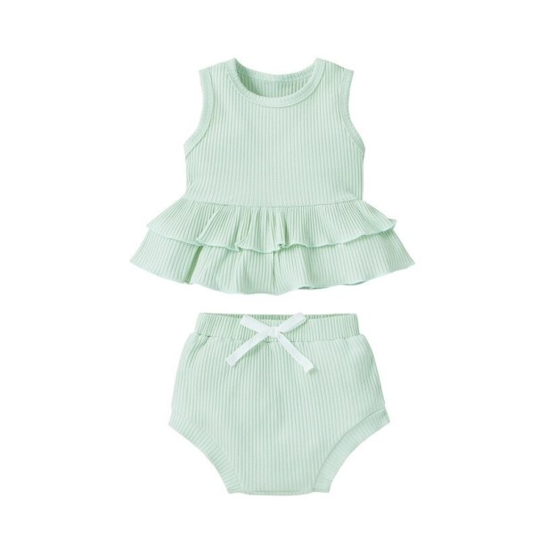 Tricou și pantaloni scurți pentru fete L1332 verde deschis 18-24 luni