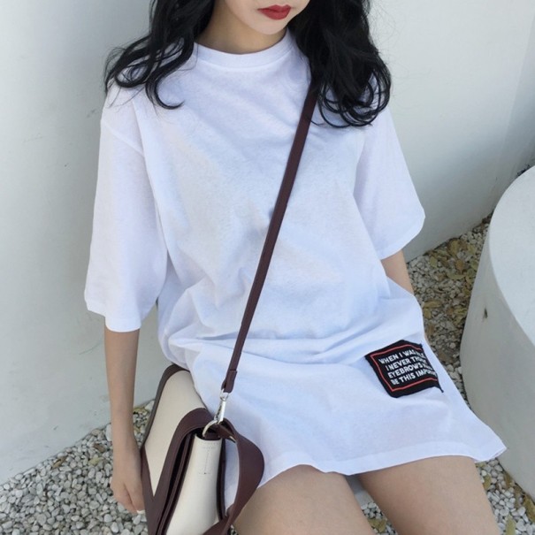 Tricou supradimensionat de damă A1244 alb S