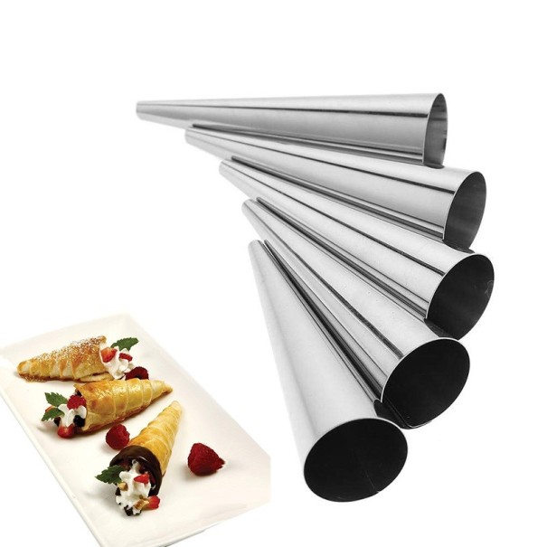 Tuyau à crème / moule à croissants 5 pièces S
