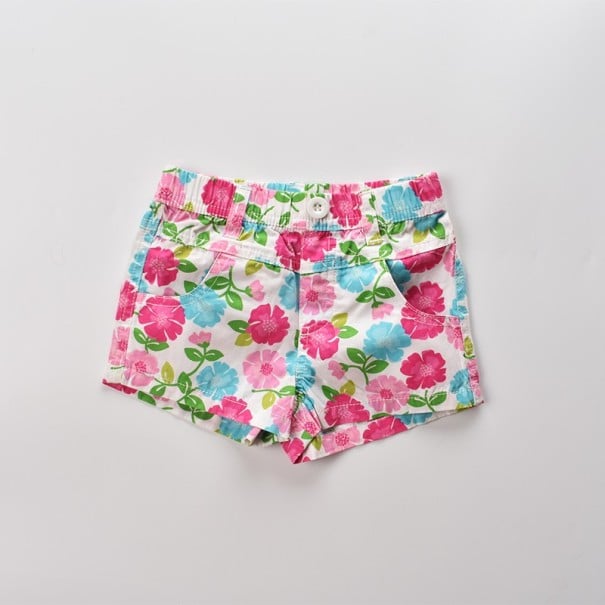 Tyttöjen kukkakuvioiset shortsit J614 5 A