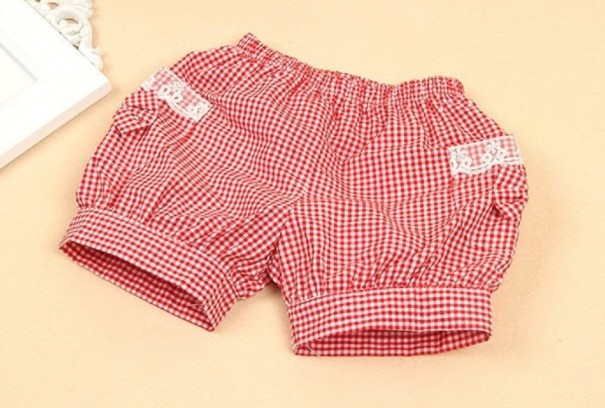 Tyttöjen ruudulliset shortsit J1264 punainen 6