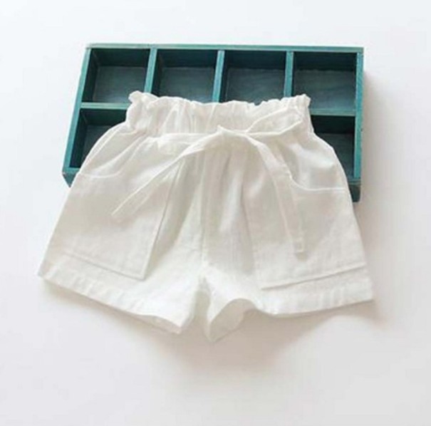 Tyttöjen shortsit J2893 valkoinen 2