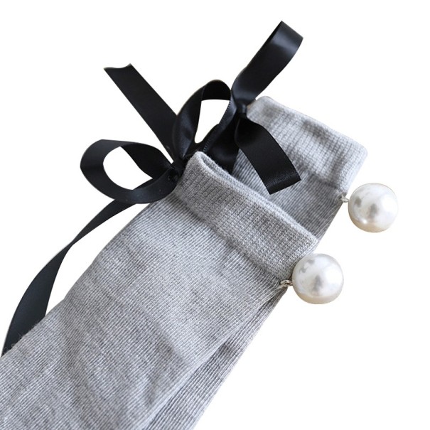 Tyttöjen sukat rusetilla ja helmillä harmaa 4-6 vuotta