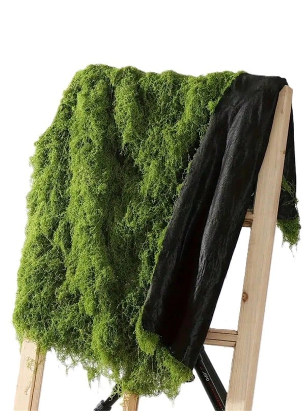 Umělý mechový koberec 50 x 50 cm bionický trávník dekorativní dlažba s realistickým vzhledem pro mikro krajinářskou úpravu 1