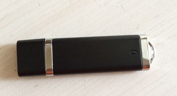 Unitate flash USB H46 negru 16GB