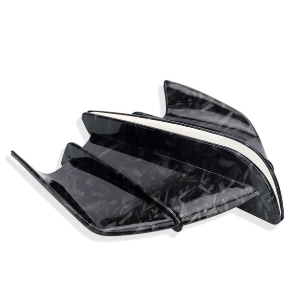 Univerzální aerodynamické křídlo na kapotáž motocyklu 17,7 x 9,5 cm boční spoiler vzhled kovaného karbonu samolepicí montáž pevný plast 1