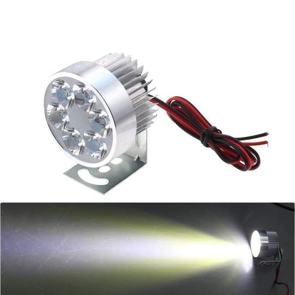 Uniwersalny reflektor LED do motocykla A2373 1