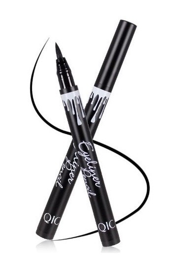 Vandfast eyeliner 1