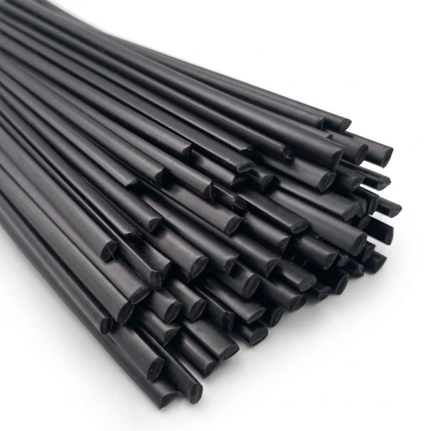 Varillas de soldadura de plástico 40 unidades Longitud 20 cm Diámetro 3 mm Perfil triangular Negro Para reparaciones de tanques de plástico 1