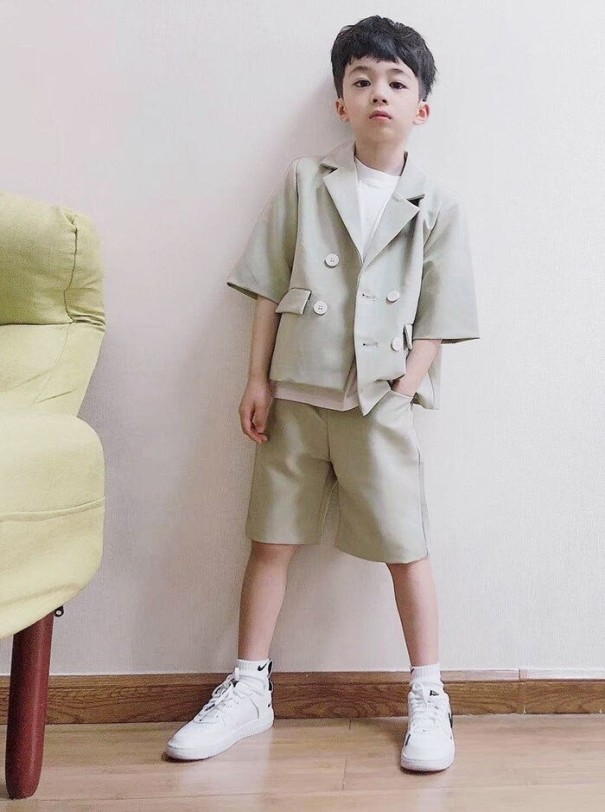 Veste et shorts pour garçon B1407 vert clair 4