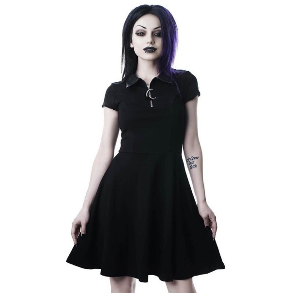 Vestido gótico de manga corta, color negro. S