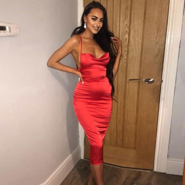 Vestido sexy de mujer con encaje. rojo M