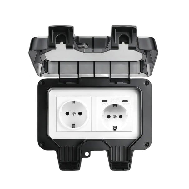 Voděodolná venkovní dvojitá EU zásuvka IP66 s krytem a 2x USB-C, 16A 220V, s uzemněním, plastová, černá, na zahradu, terasu i do garáže 1