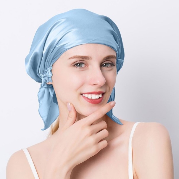 Vrouwen zijden hoofddoek lichtblauw