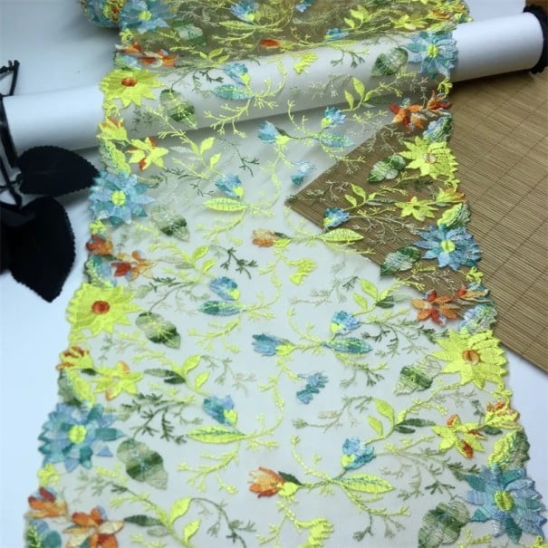 Vyšívaná krajková síťovina 23 x 91 cm Farebná polyesterová krajka s rastlinným motívom Dekoratívna látka na šitie odevov dekorácií DIY 1