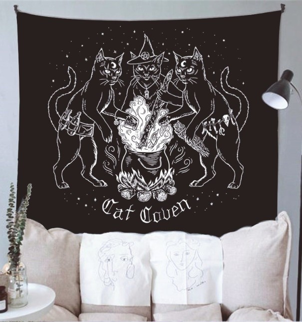 Wall Tapestry with Cats 1