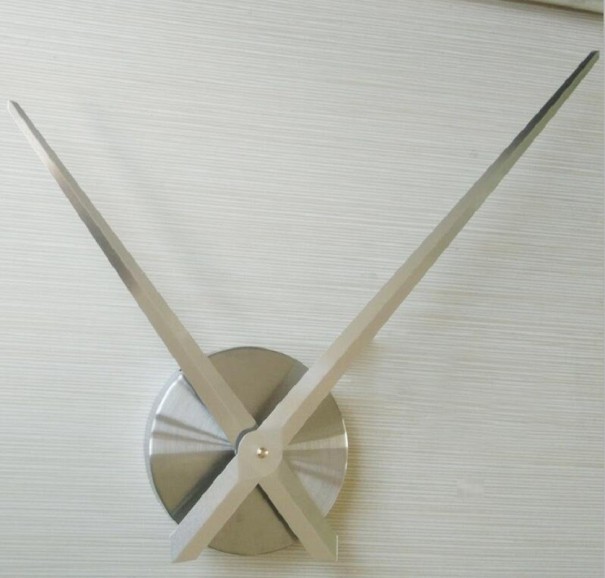 Wandklok zilver