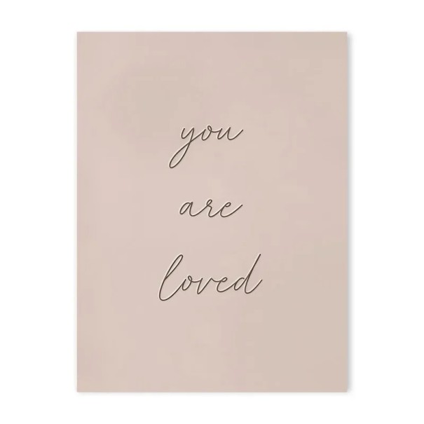 Wandposter met tekst "you are loved" 40 x 60 cm print op canvas roze effen achtergrond zonder lijst decoratie voor de kinderkamer 1