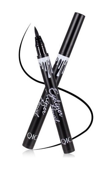 Wasserfester Eyeliner 1