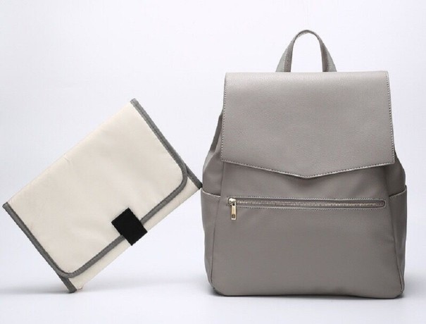 Wickeltasche mit Matte grau