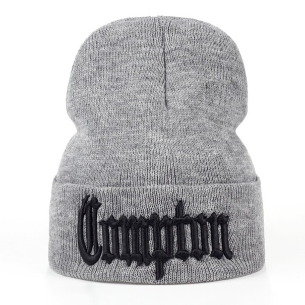 Wintermütze mit Compton-Schriftzug grau