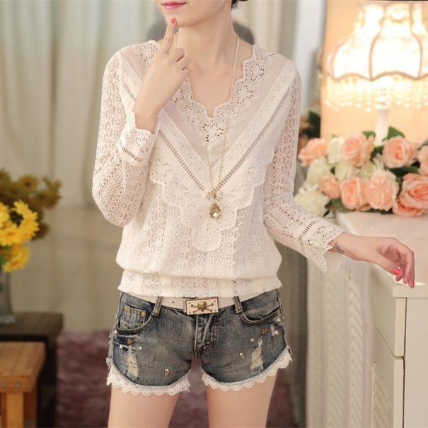 Witte kanten blouse