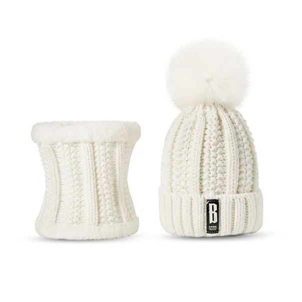 Women's Knitted Hat and Neck Warmer Set white