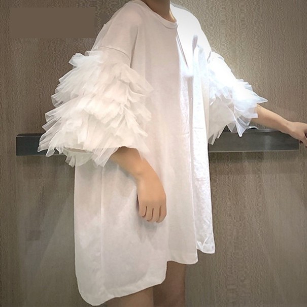 Women's Oversized T-Shirt with Ruffles white