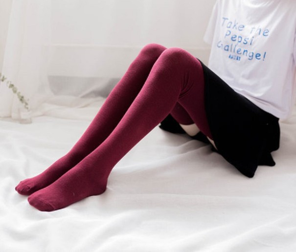 Women's Wool Knee Highs - 2 Pairs wine red